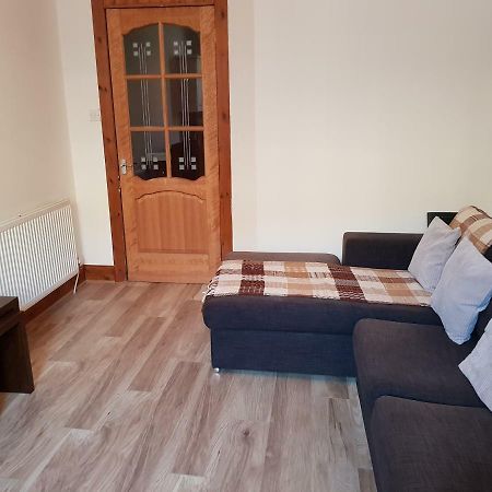 Rozina Apartment พาสเลย์ ภายนอก รูปภาพ