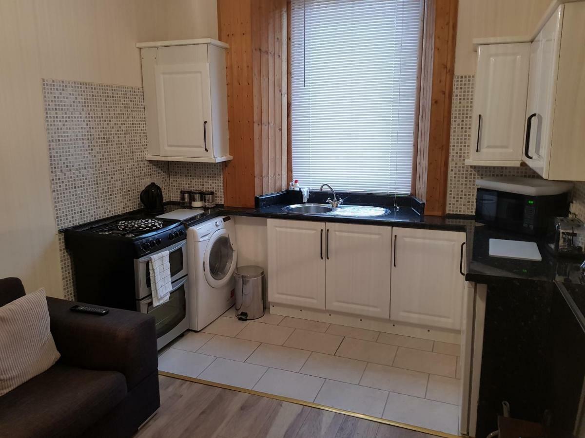 Rozina Apartment พาสเลย์ ภายนอก รูปภาพ