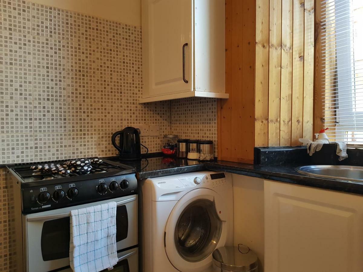 Rozina Apartment พาสเลย์ ภายนอก รูปภาพ
